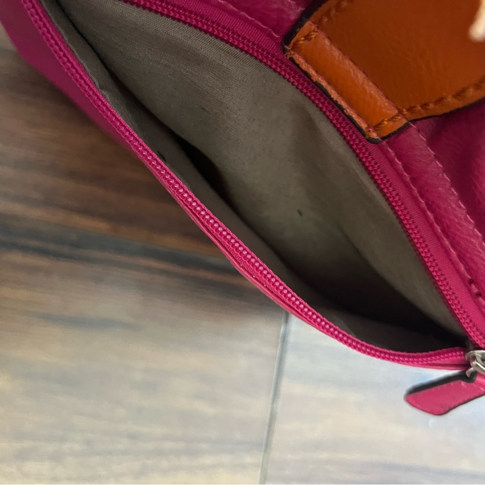Jessica Pink Crossbody Bag - Picture 10 of 11